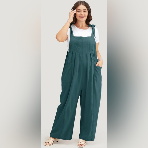 BloomChic Pants - NWT 14/16 1X BloomChic Cyan Pleated Detail Knotted Shoulder Overalls Jumpsuit